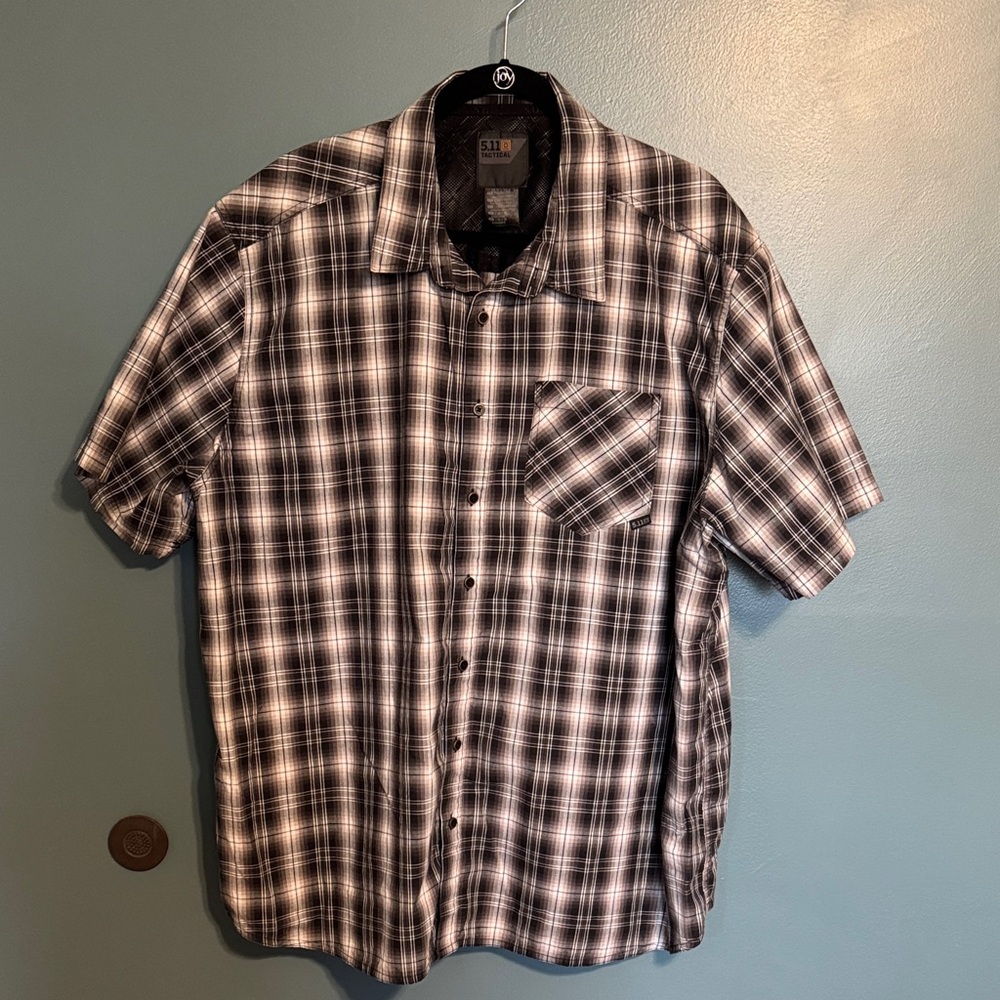 5.11 Tactical Black & Tan Plaid Short-Sleeve Button-Up Shirt